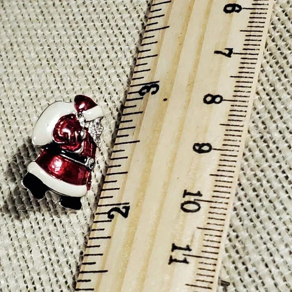 New Vintage Christmas Silver Red Green Enamel Sweater Lapel Spot Pin Brooch - Picture 4 of 4